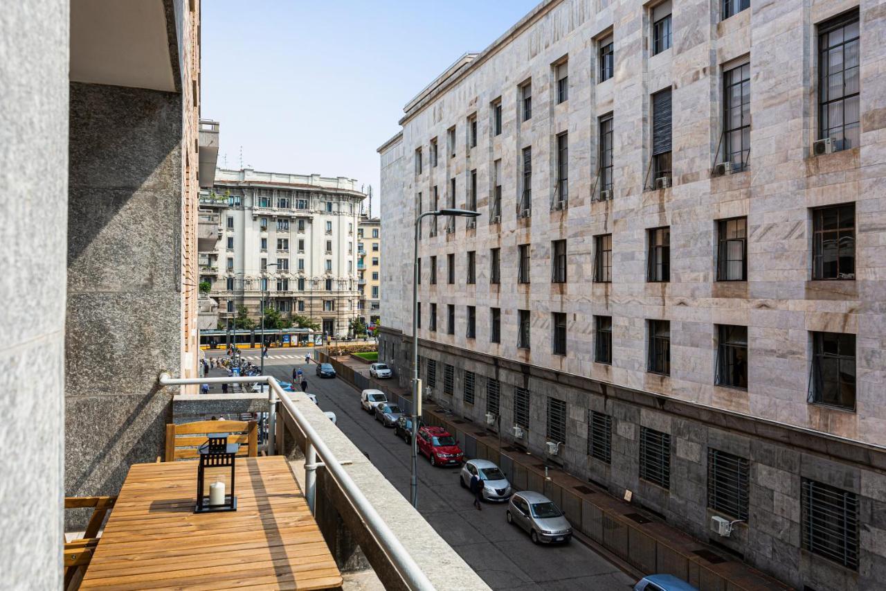Wide And Bright Two Bedroom Apartment- Via Freguglia Milano Exteriör bild