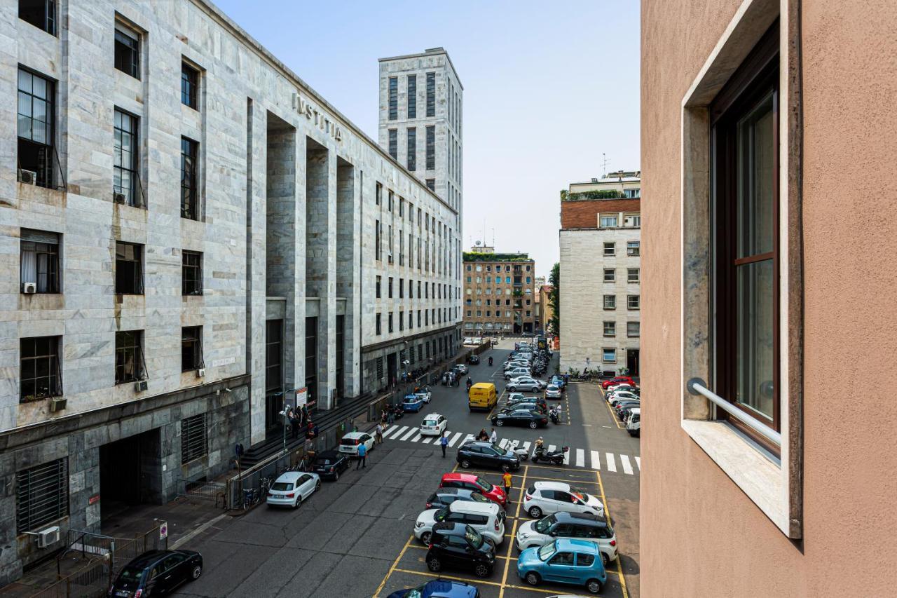 Wide And Bright Two Bedroom Apartment- Via Freguglia Milano Exteriör bild